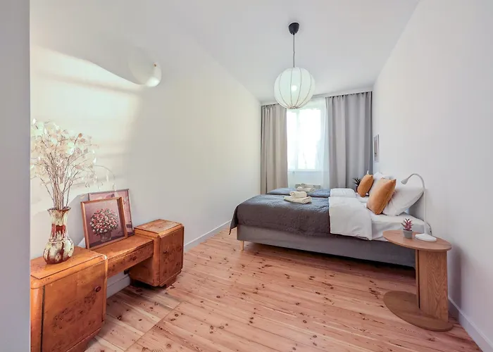 Hallera 57 Urban By Bookinghost Wrocław