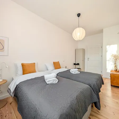 Hallera 57 Urban By Bookinghost Apartment