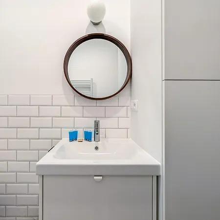 Hallera 57 Urban By Bookinghost Apartment