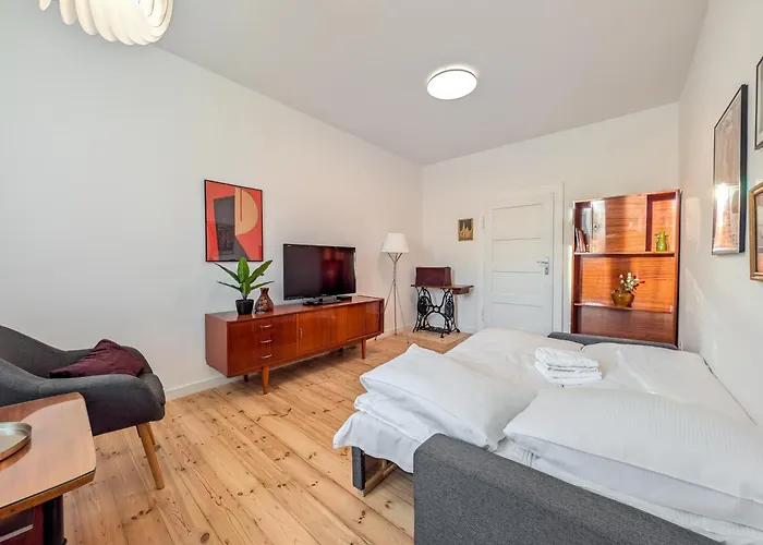 Apartment Hallera 57 Urban By Bookinghost